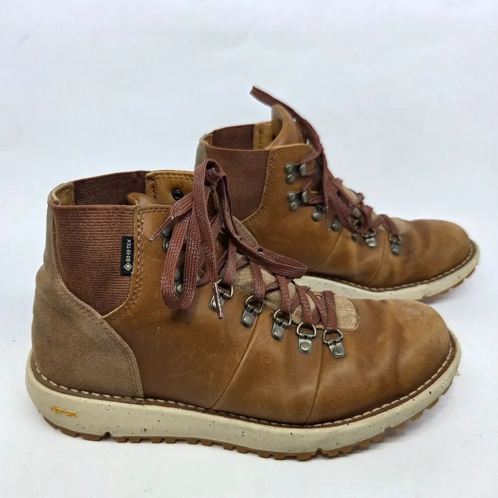 Danner Boots 32387 VERTIGO GOLD RUSH 917 Mens Brown Gortex Vibram Boots US 8.5 D